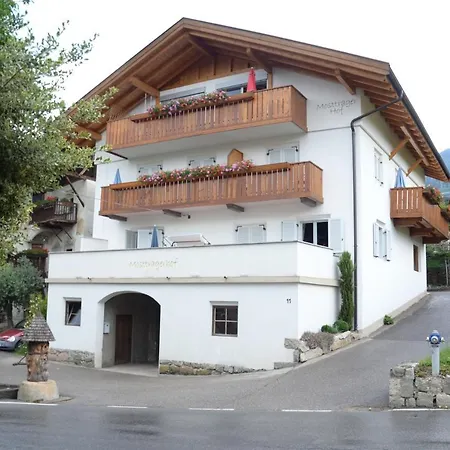 Mosttragerhof 2 Apartment