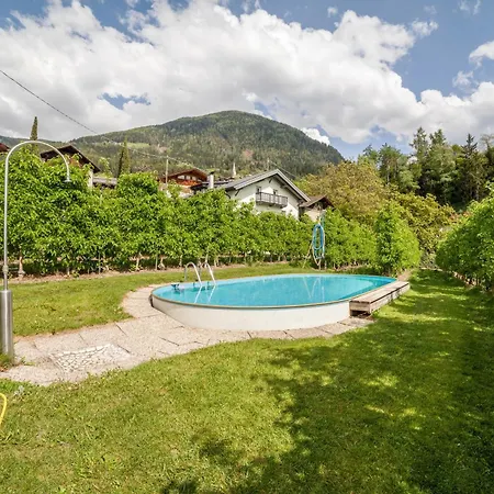 Apartment Mosttragerhof 2 *